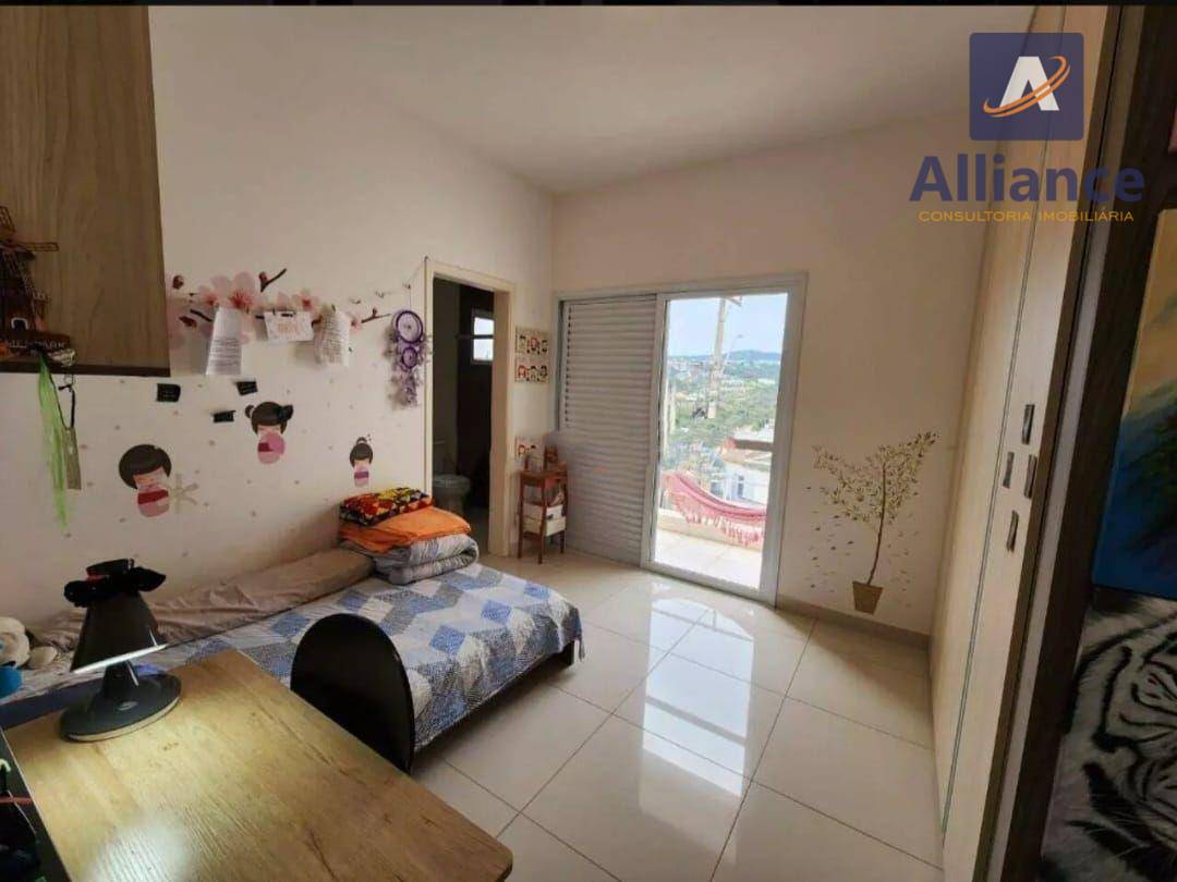 Casa à venda e aluguel com 3 quartos, 250m² - Foto 7