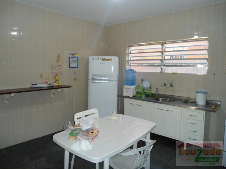 Casa à venda com 5 quartos, 360m² - Foto 12