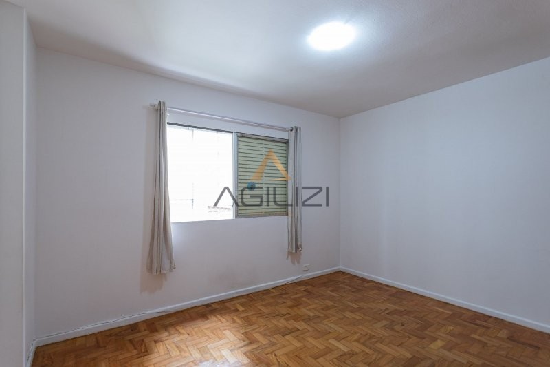 Apartamento à venda com 3 quartos, 125m² - Foto 11