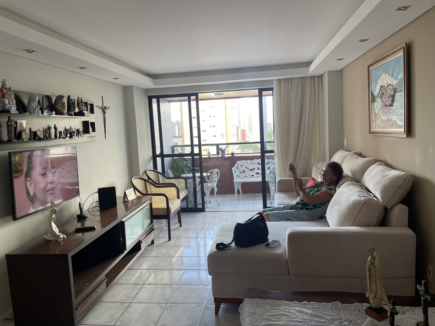 Apartamento à venda com 3 quartos, 147m² - Foto 15