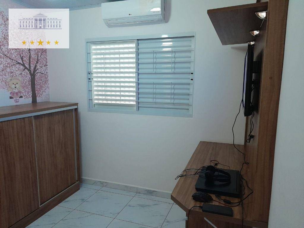 Casa à venda com 2 quartos, 109m² - Foto 5