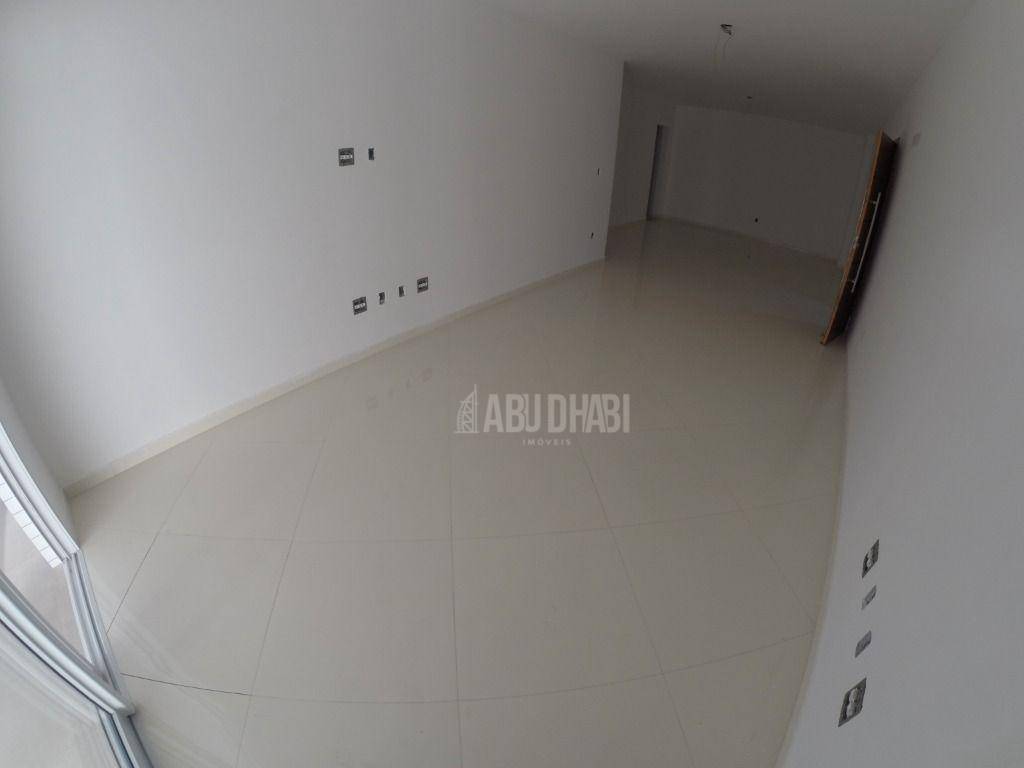 Apartamento à venda com 3 quartos, 162m² - Foto 3