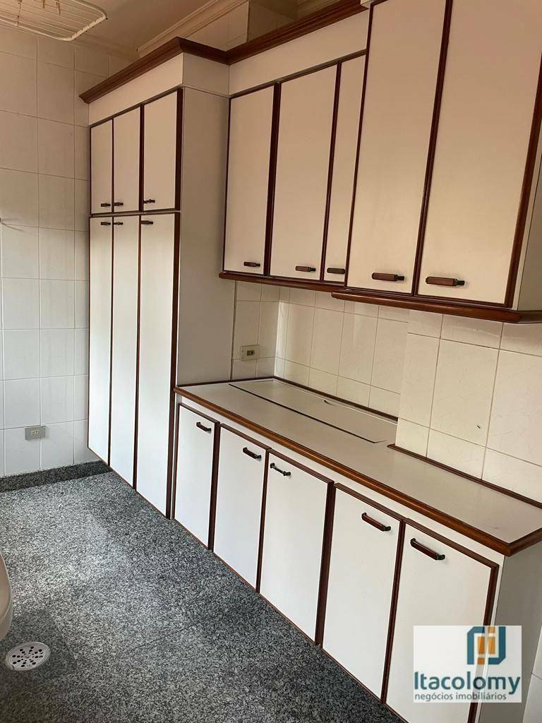 Casa de Condomínio à venda com 4 quartos, 440m² - Foto 16