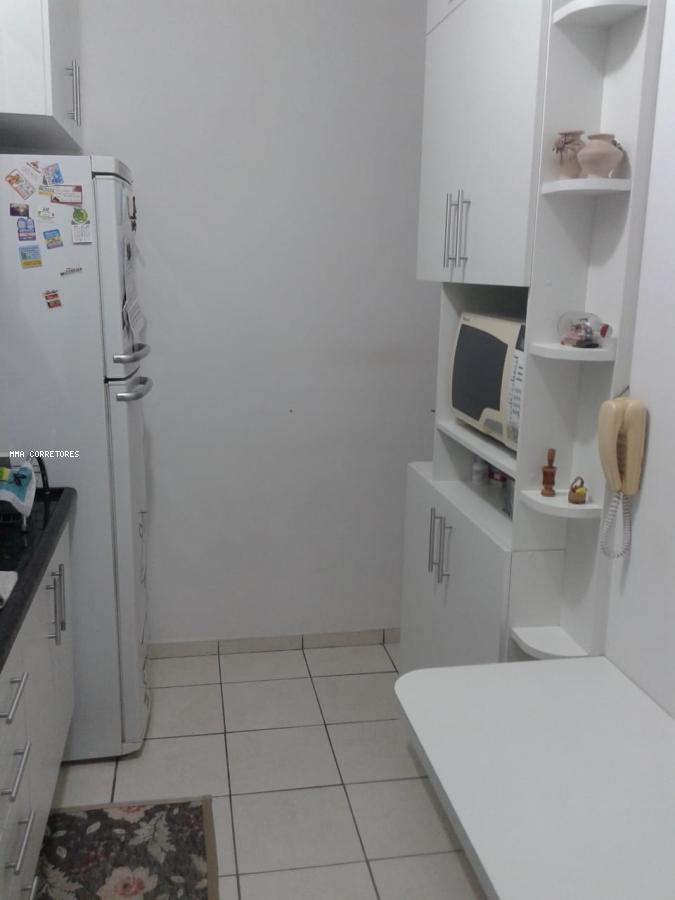 Apartamento à venda com 2 quartos, 45m² - Foto 6