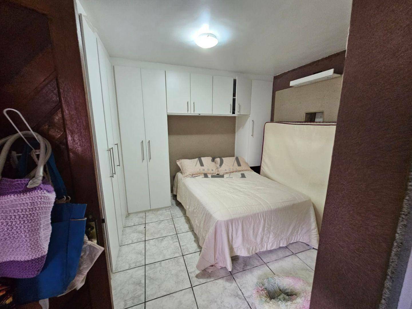 Casa à venda com 4 quartos, 280m² - Foto 47