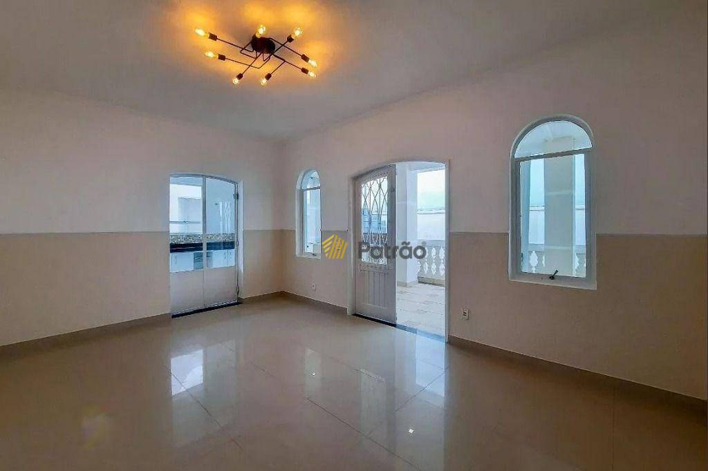 Casa à venda e aluguel com 5 quartos, 500m² - Foto 8