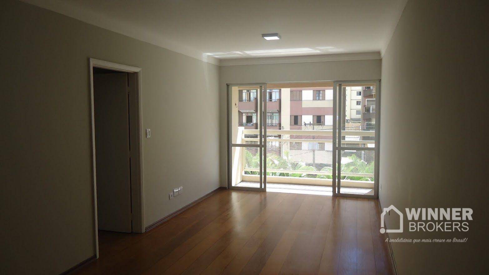 Apartamento à venda com 3 quartos, 94m² - Foto 2