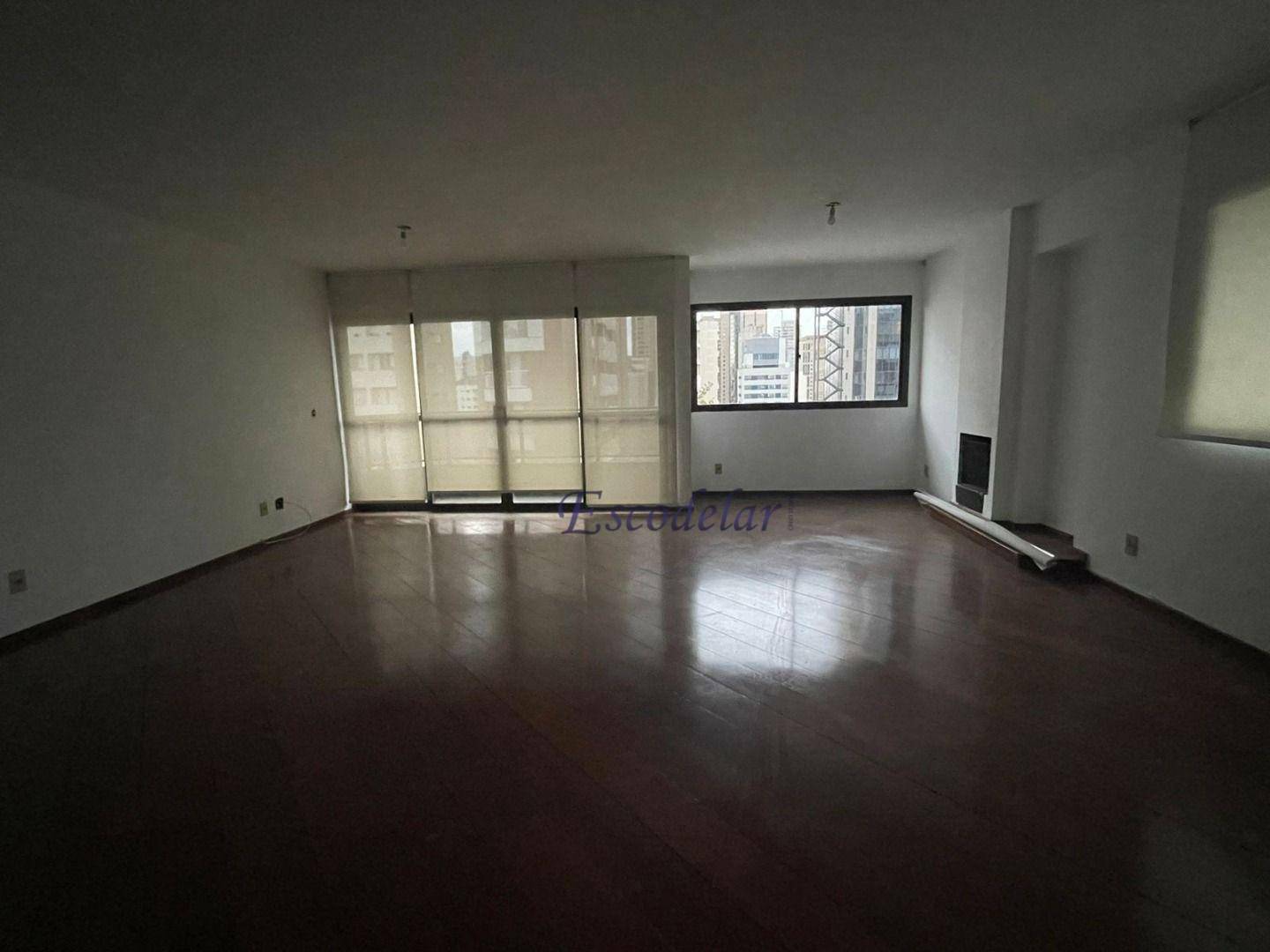 Apartamento à venda com 4 quartos, 200m² - Foto 36