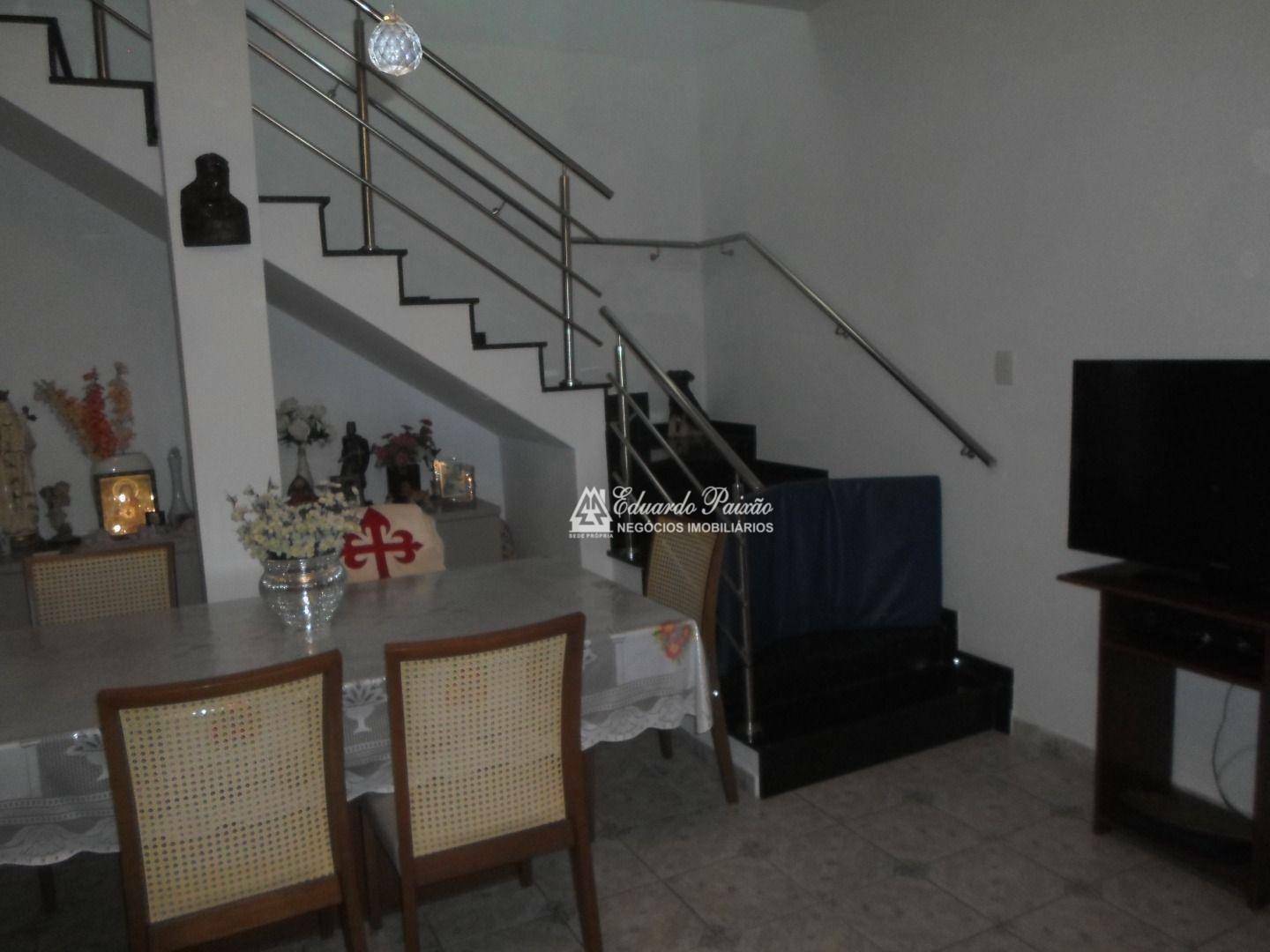 Sobrado à venda com 3 quartos, 240m² - Foto 5