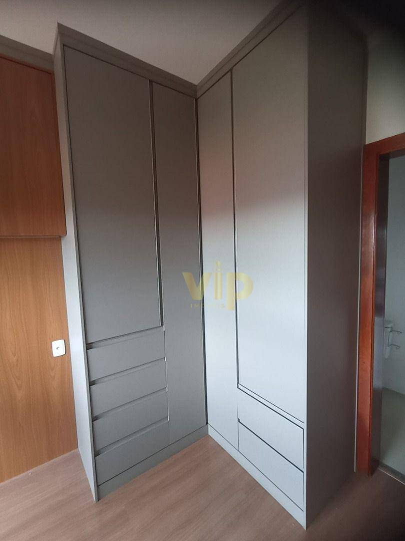 Apartamento para alugar com 2 quartos, 70m² - Foto 14