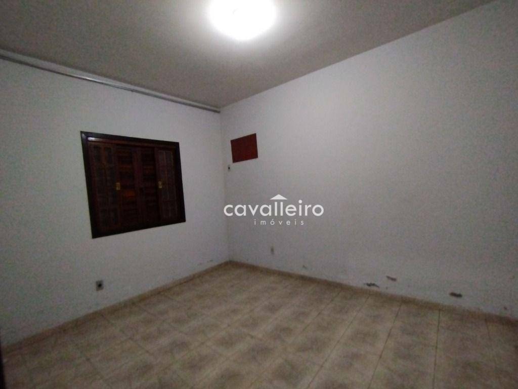 Casa à venda com 2 quartos, 135m² - Foto 8