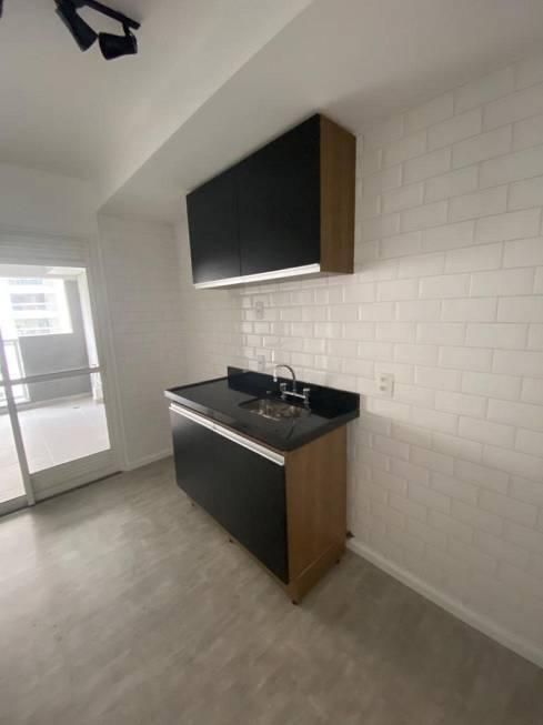 Apartamento para alugar com 2 quartos, 57m² - Foto 2