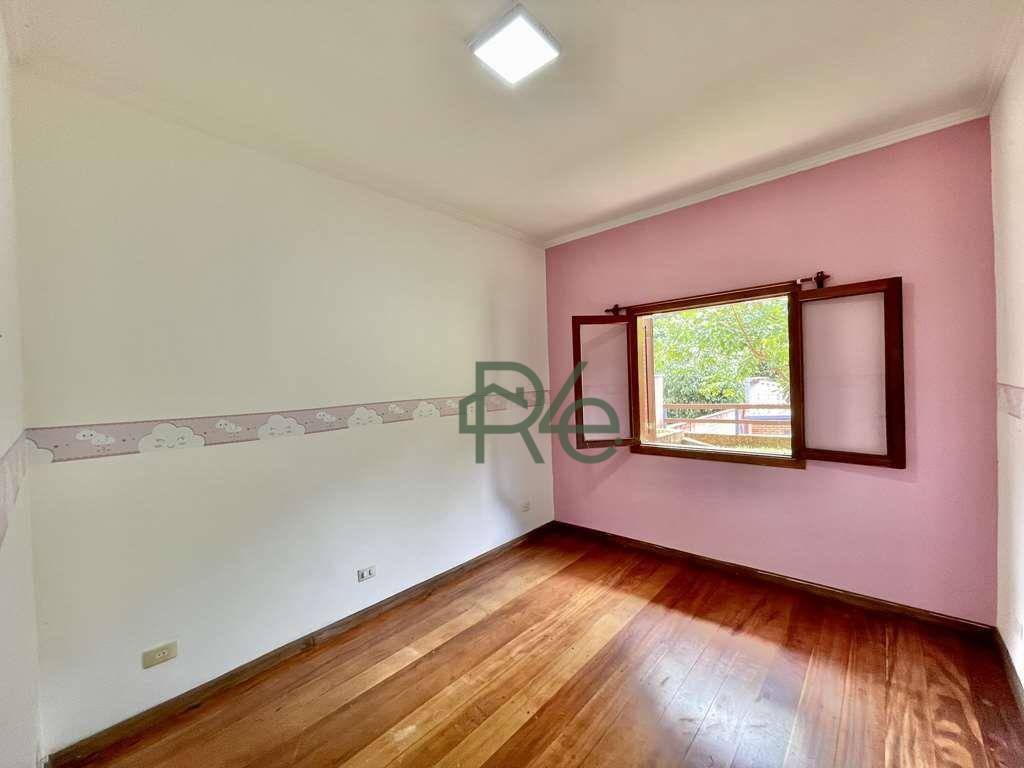 Casa de Condomínio à venda com 5 quartos, 360m² - Foto 31