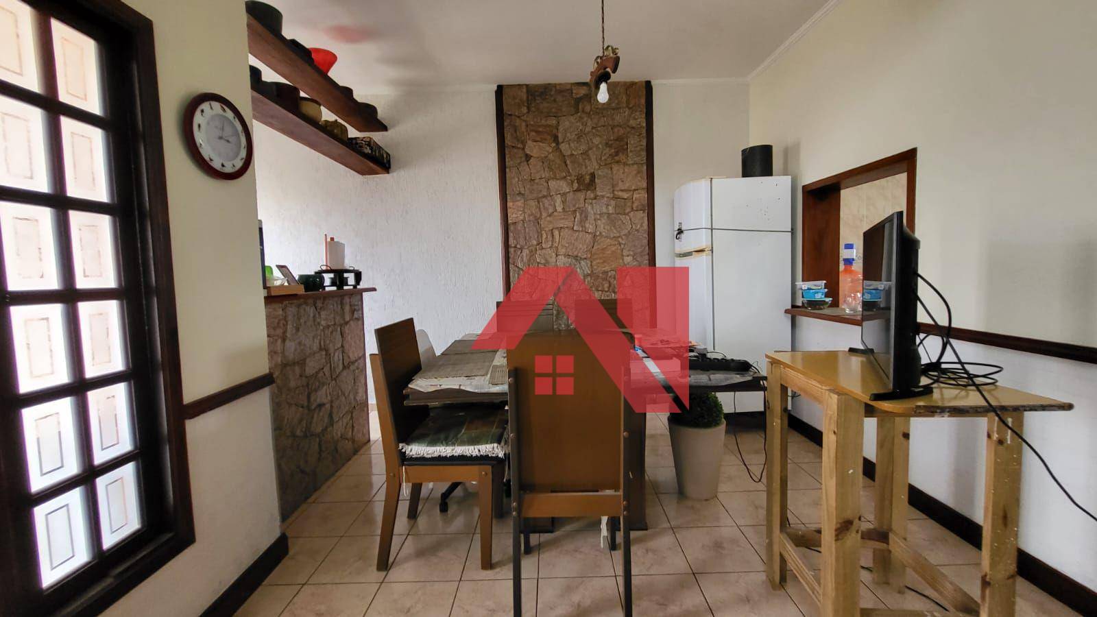 Casa à venda com 3 quartos, 208m² - Foto 16