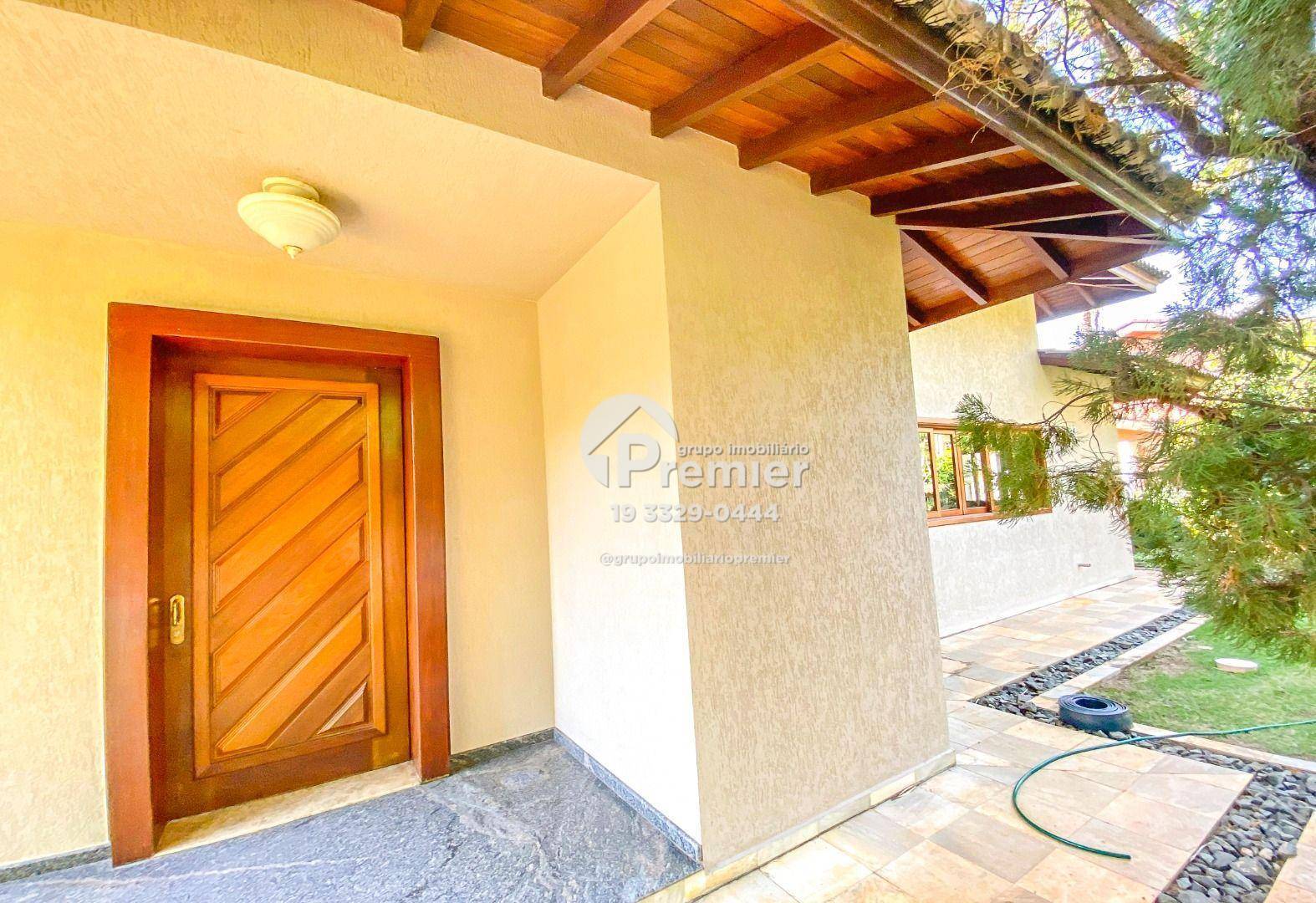 Casa de Condomínio para alugar com 3 quartos, 451m² - Foto 2