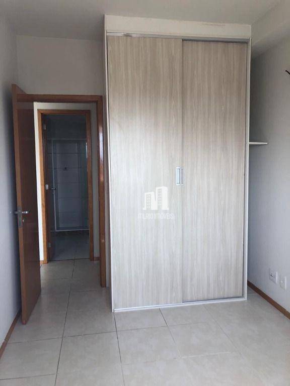 Apartamento à venda com 2 quartos, 68m² - Foto 13