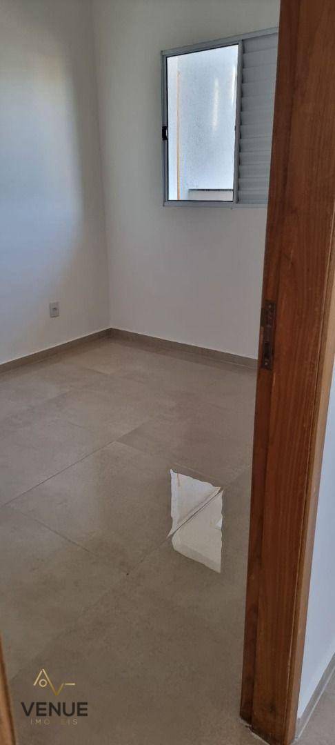 Apartamento à venda com 2 quartos, 40m² - Foto 5