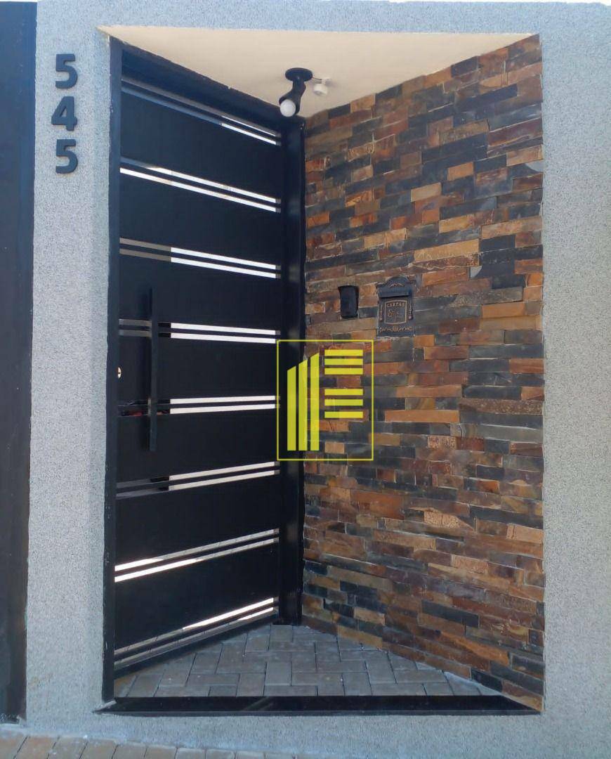 Casa à venda e aluguel com 2 quartos, 120m² - Foto 3