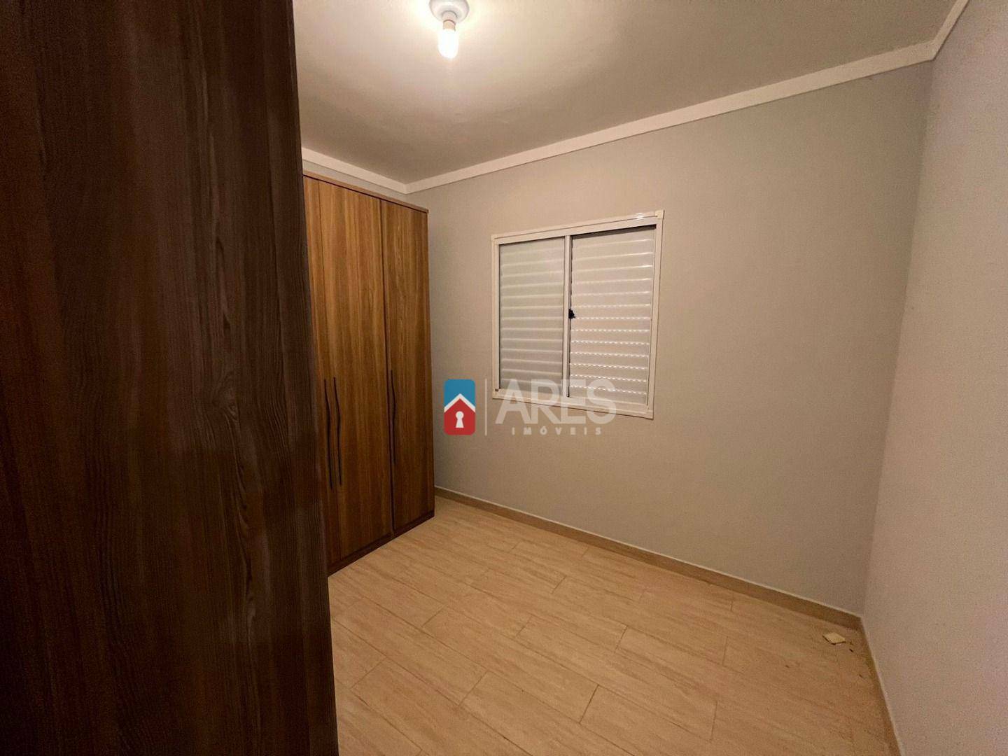 Apartamento para alugar com 2 quartos, 50m² - Foto 10