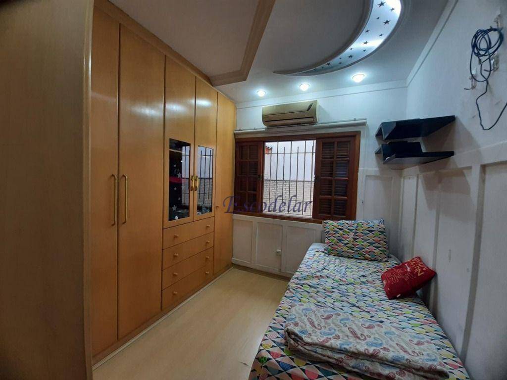 Casa à venda com 3 quartos, 240m² - Foto 54