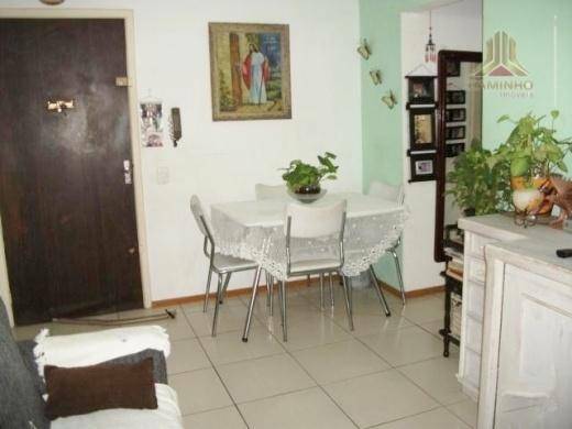 Apartamento à venda com 1 quarto, 49m² - Foto 4