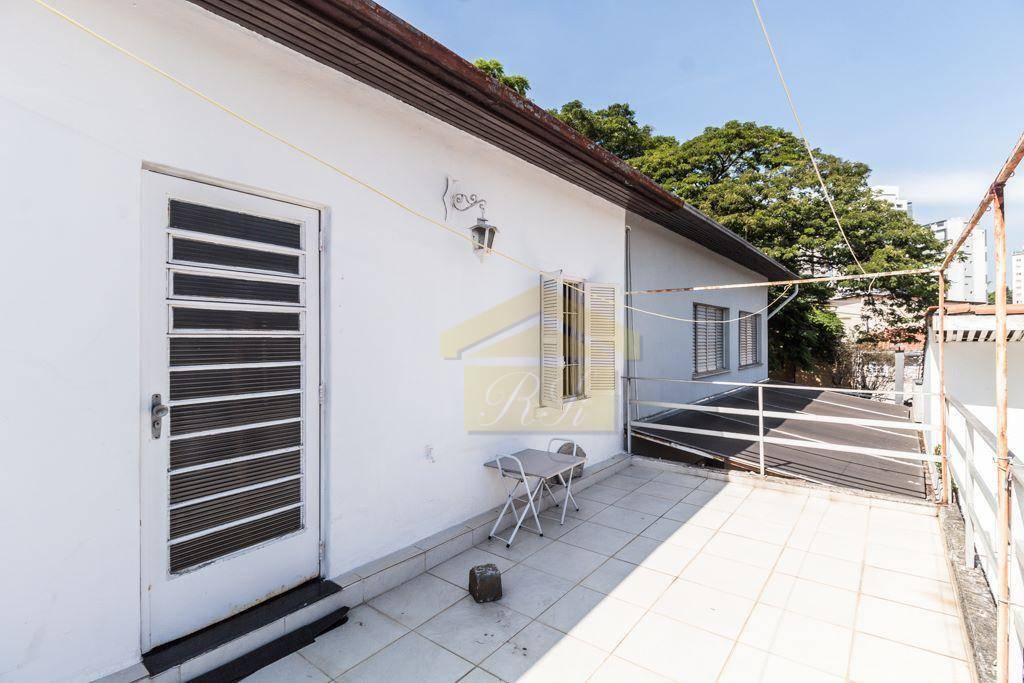 Casa à venda e aluguel com 4 quartos, 220m² - Foto 26