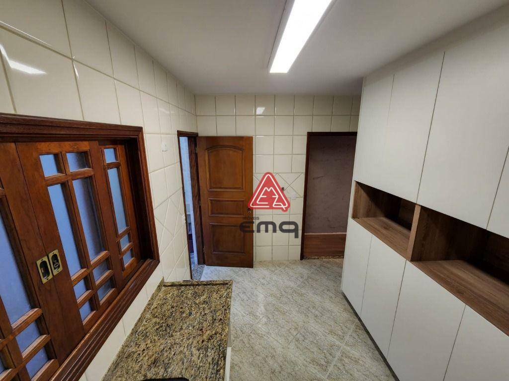 Sobrado para alugar com 3 quartos, 160m² - Foto 9