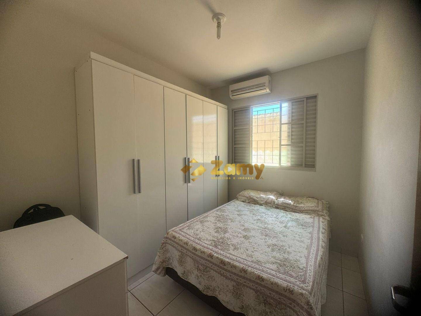 Casa à venda com 3 quartos, 96m² - Foto 5