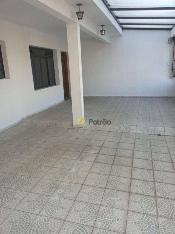 Sobrado à venda com 3 quartos, 350m² - Foto 21