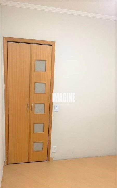 Apartamento à venda com 2 quartos, 58m² - Foto 4