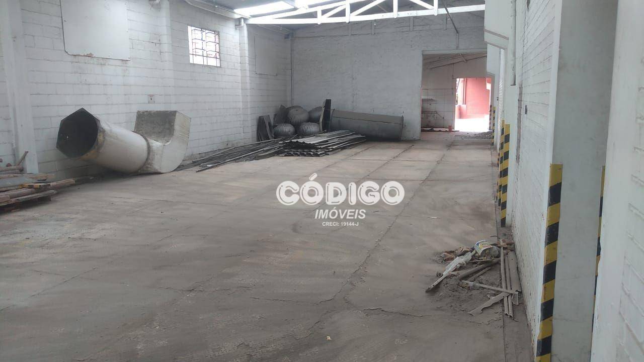 Depósito-Galpão-Armazém para alugar, 1820m² - Foto 4