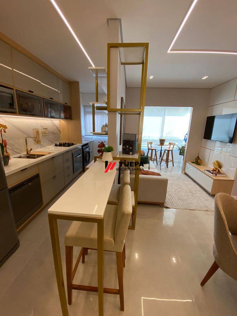 Apartamento à venda com 2 quartos, 55m² - Foto 15