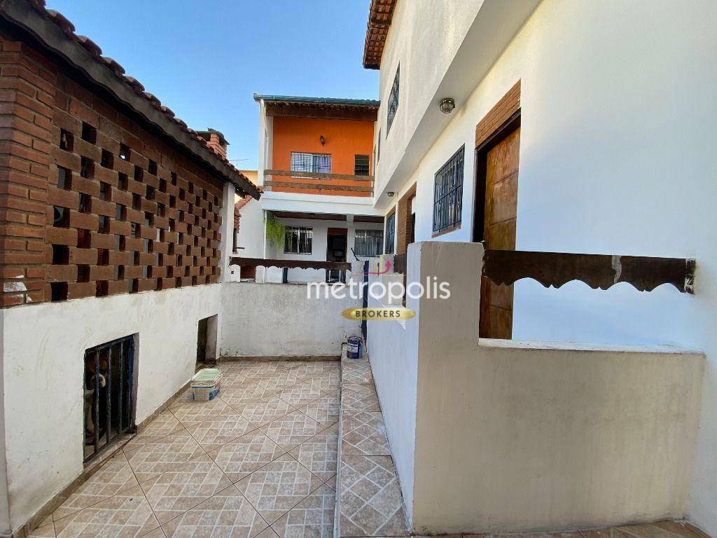 Sobrado à venda com 2 quartos, 192m² - Foto 20