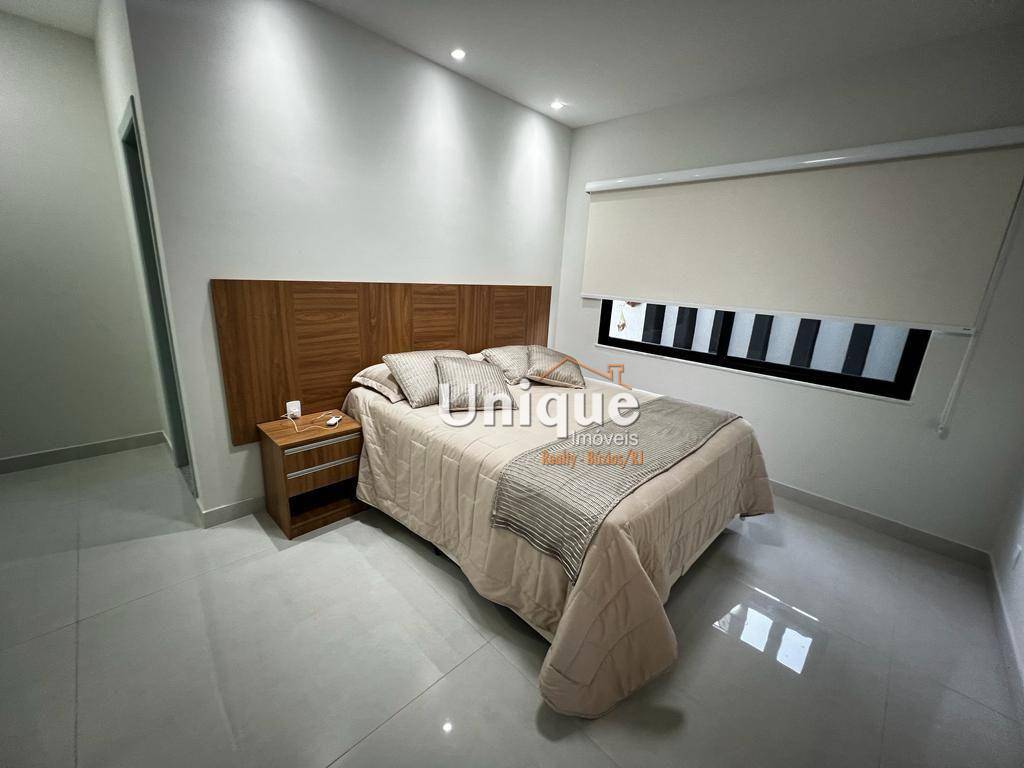 Casa de Condomínio à venda com 4 quartos, 209m² - Foto 32