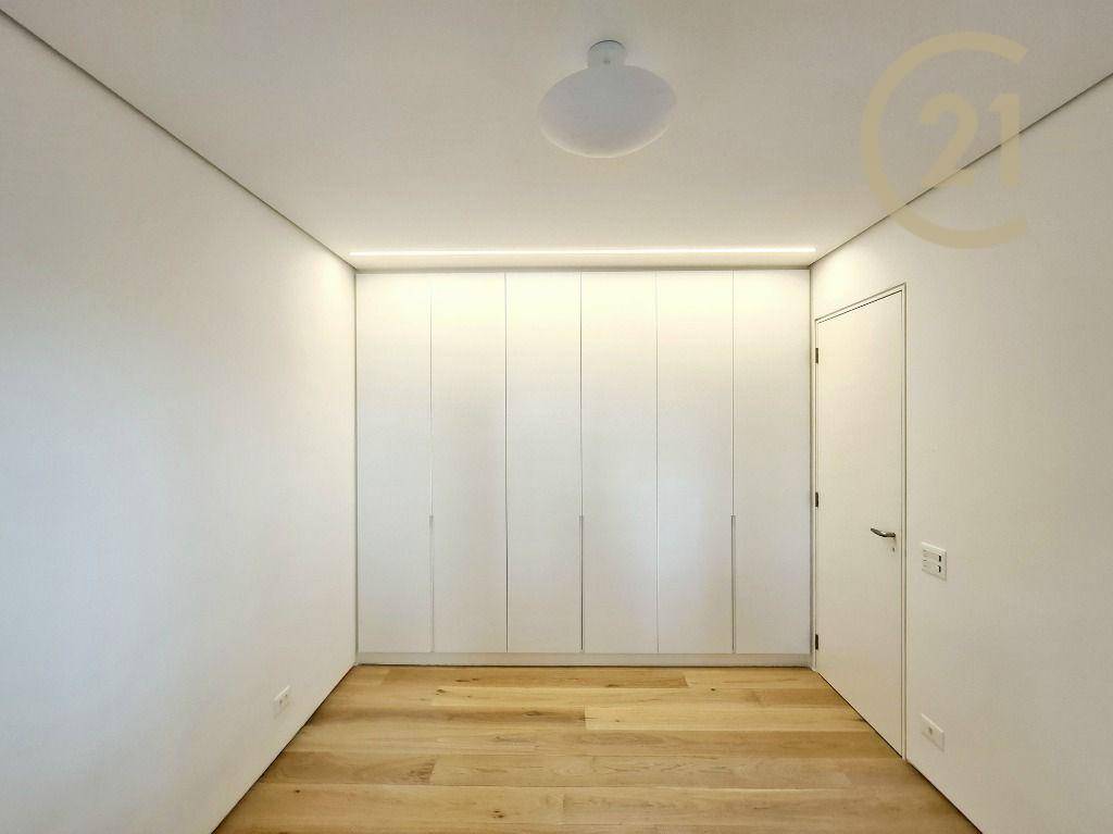 Apartamento à venda com 3 quartos, 211m² - Foto 58