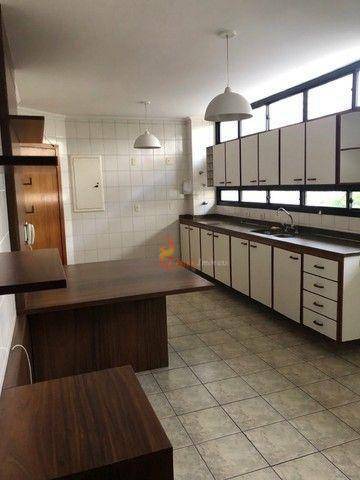 Apartamento à venda com 4 quartos, 178m² - Foto 3