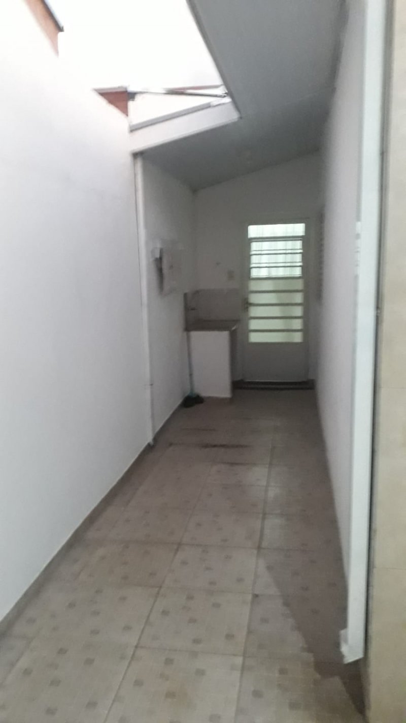 Casa à venda com 3 quartos, 112m² - Foto 3