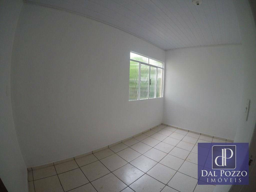 Casa à venda com 2 quartos, 99m² - Foto 10