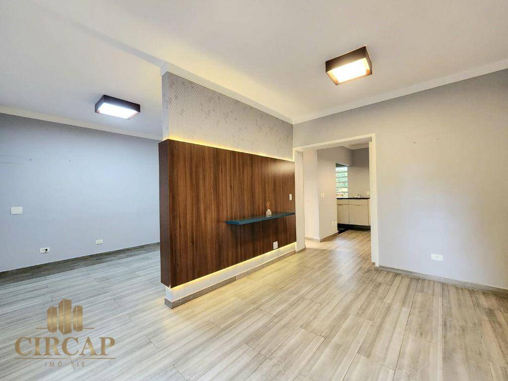 Casa à venda e aluguel com 2 quartos, 140m² - Foto 10