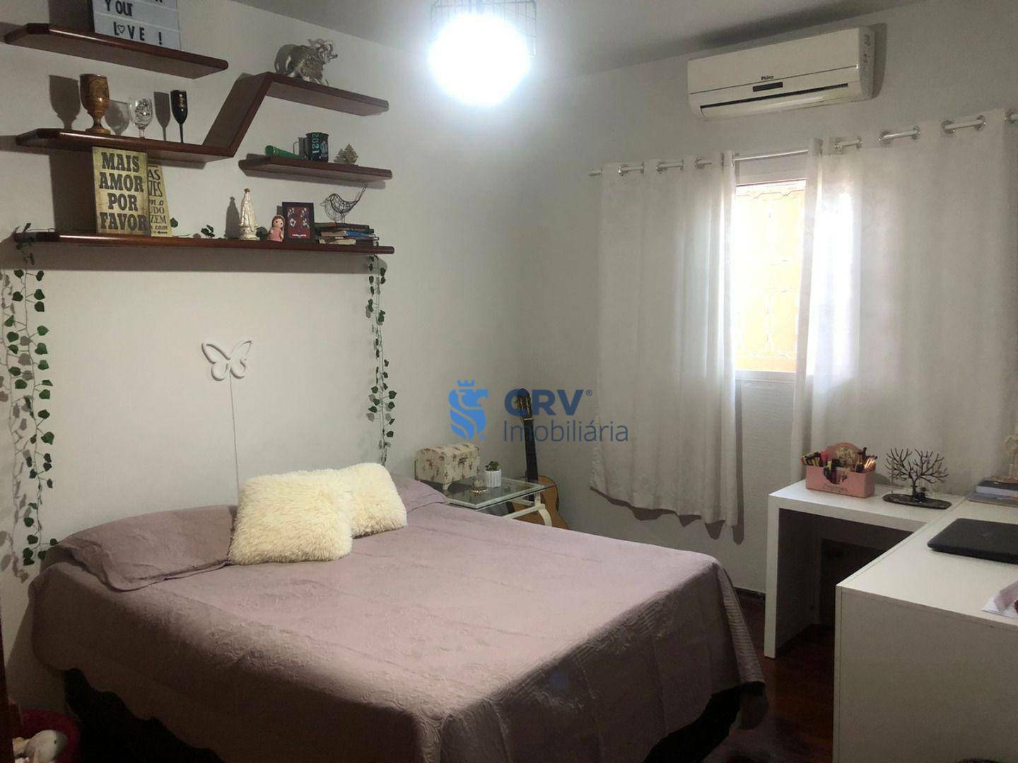 Casa à venda com 4 quartos, 170m² - Foto 5