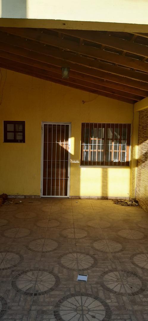 Casa à venda com 2 quartos, 50m² - Foto 2