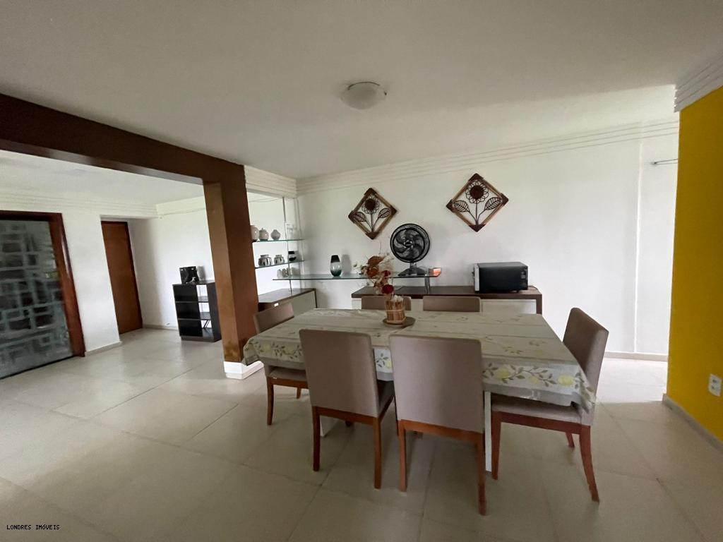 Apartamento para alugar com 3 quartos, 117m² - Foto 8