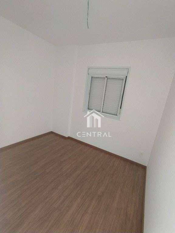 Apartamento para alugar com 2 quartos, 58m² - Foto 4