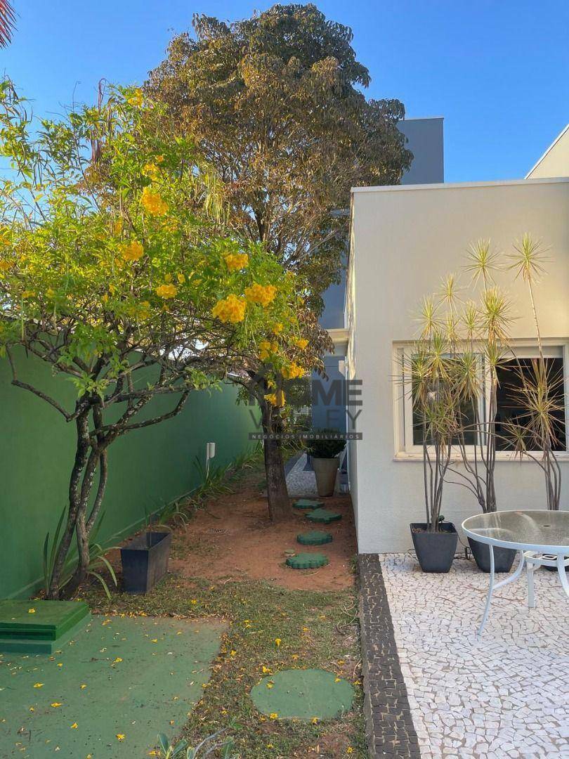 Casa de Condomínio à venda com 3 quartos, 327m² - Foto 13