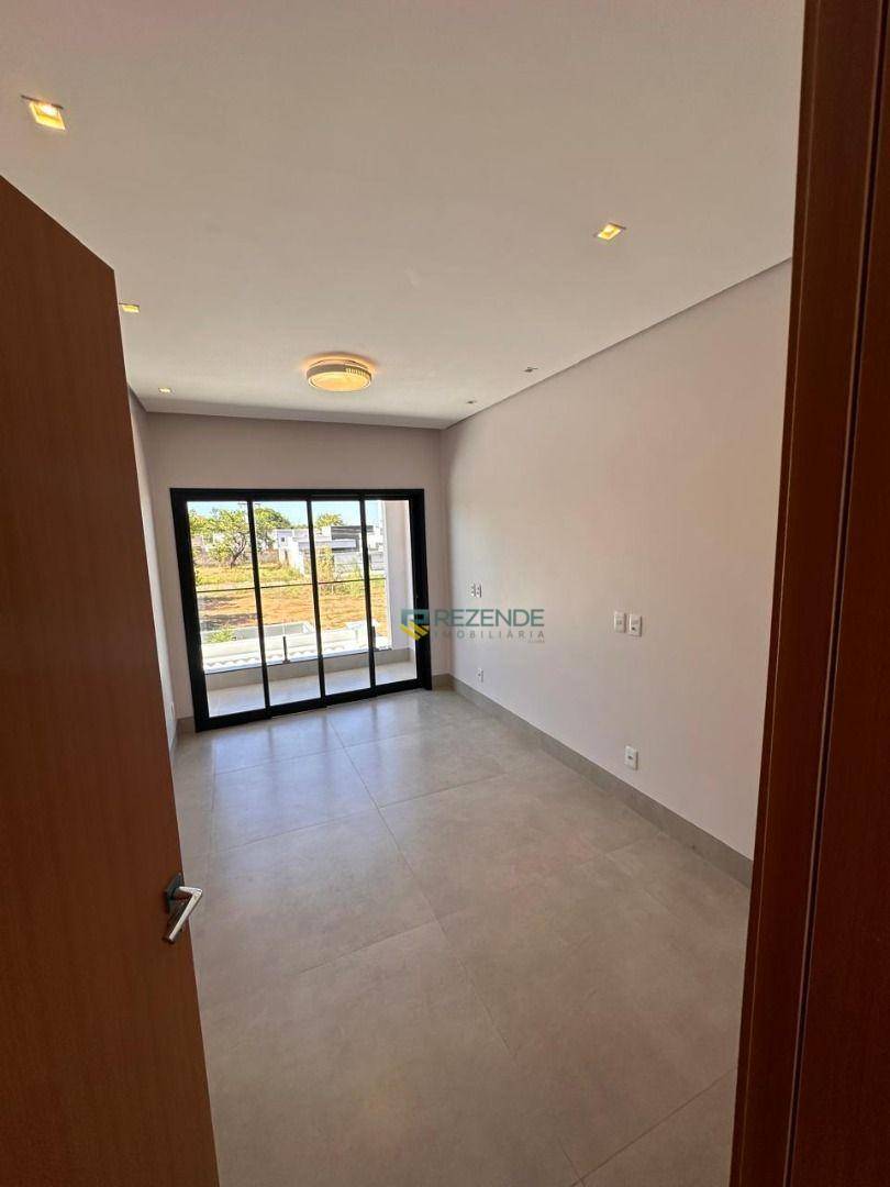 Sobrado à venda com 3 quartos, 200m² - Foto 9