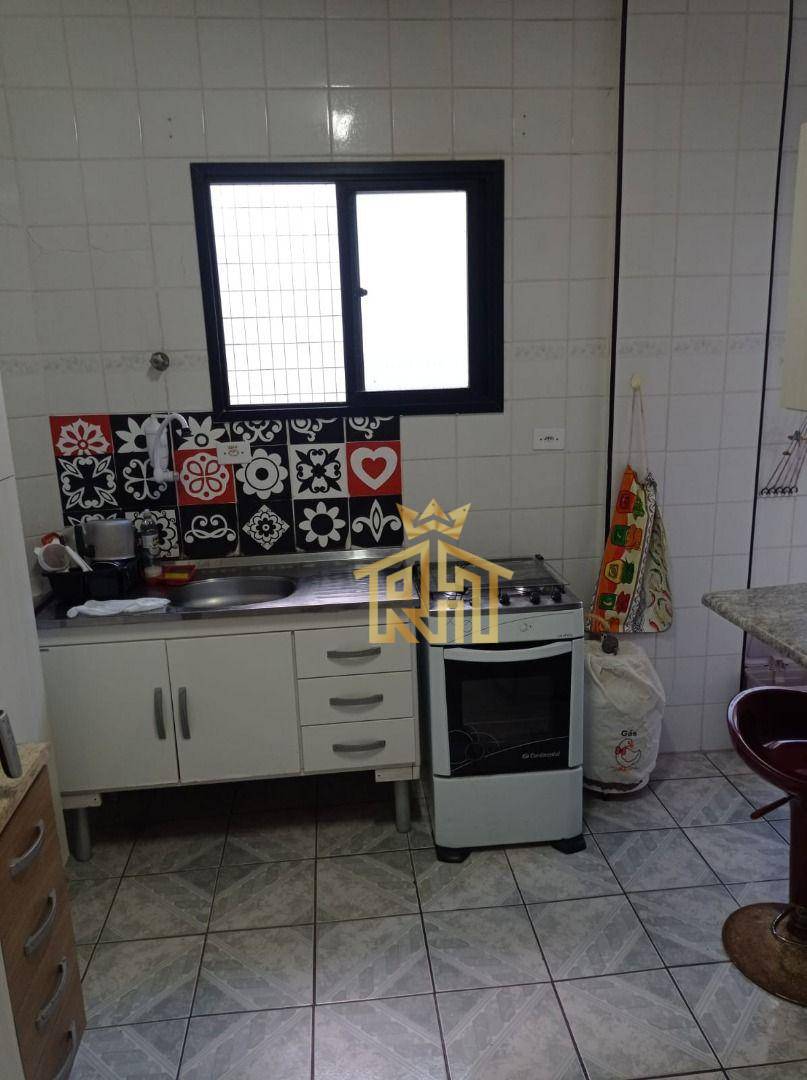 Apartamento à venda com 1 quarto, 45m² - Foto 15