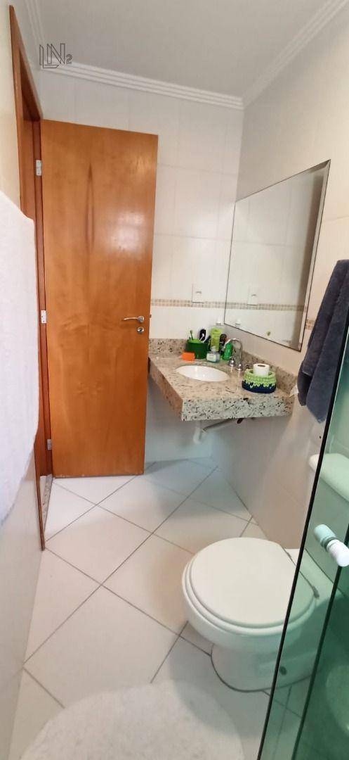 Apartamento à venda com 3 quartos, 140m² - Foto 29