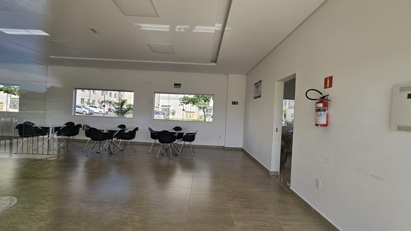 Apartamento para alugar com 2 quartos, 42m² - Foto 11