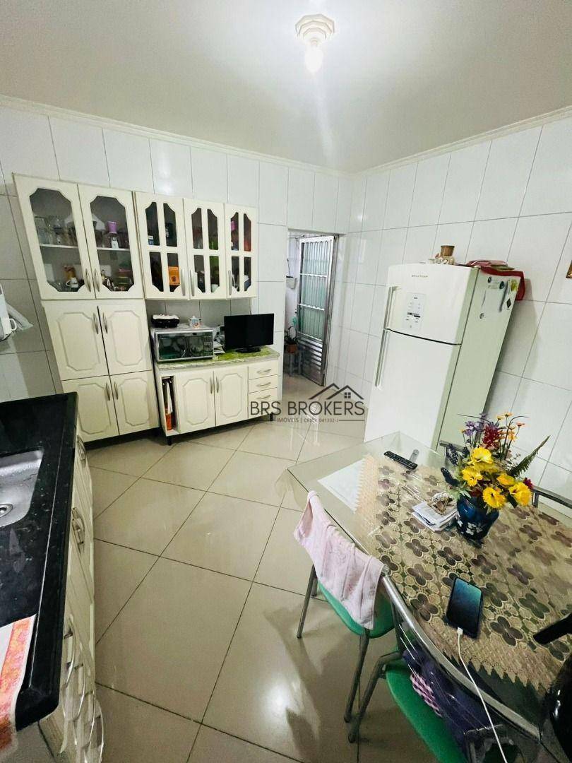 Casa à venda com 1 quarto, 150m² - Foto 15