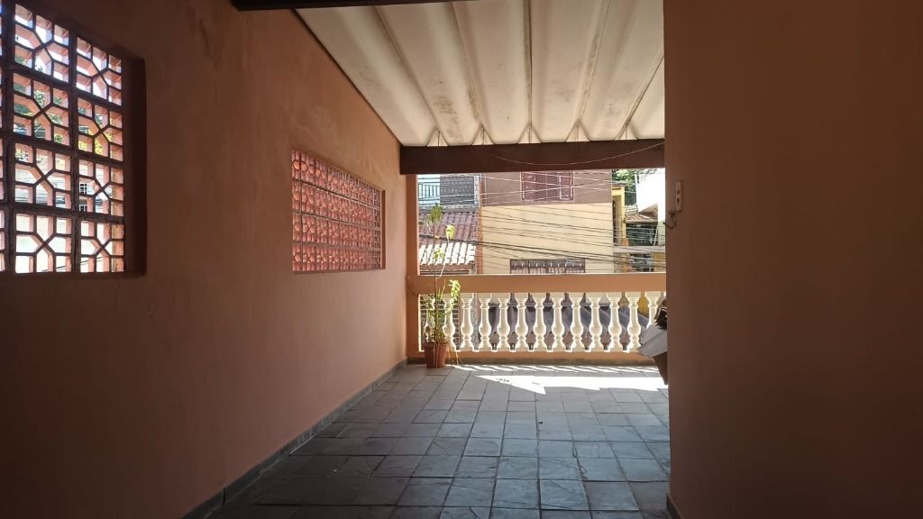 Sobrado à venda com 2 quartos, 190m² - Foto 8